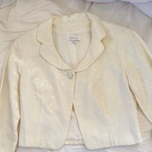 Gold Piece Women's Cream Blazer